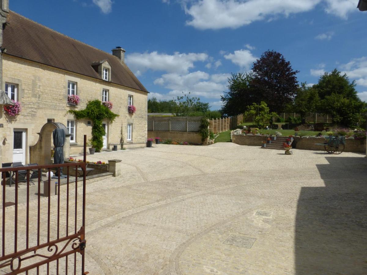 La Charretterie Bed and Breakfast Martragny Buitenkant foto